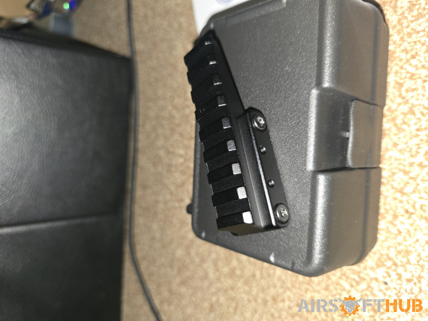 Unity style picatinny riser - Used airsoft equipment