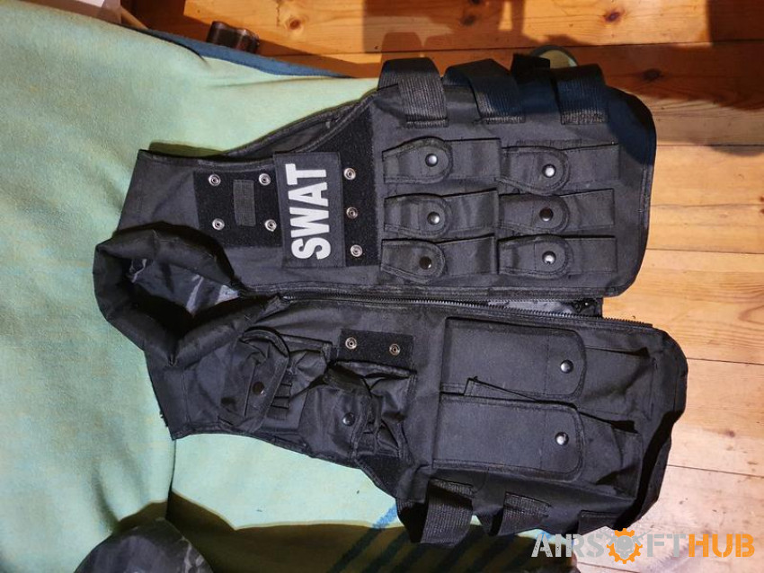 Outift & Accesories - Used airsoft equipment