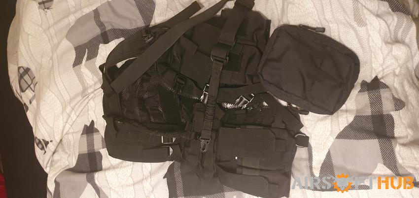 Stocks, mags, batteries, +more - Used airsoft equipment