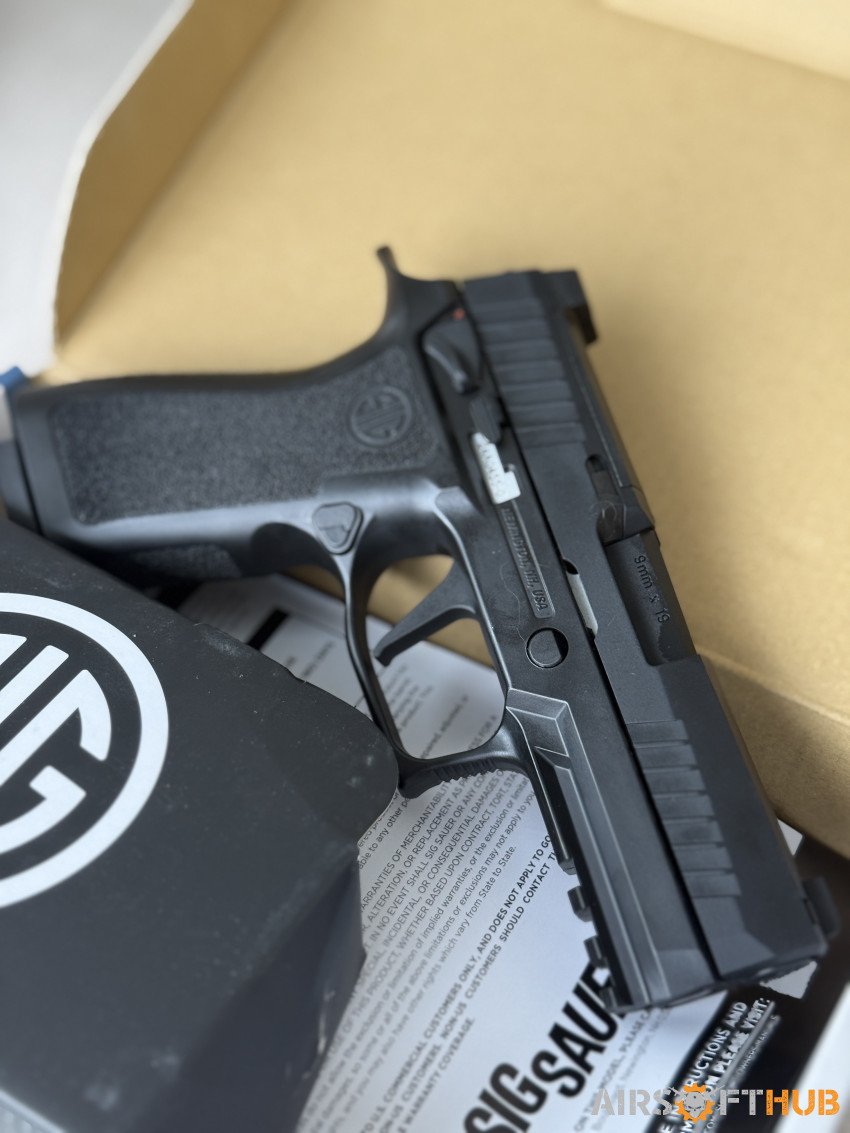 Sig Sauer P320 XCarry VFC - Used airsoft equipment