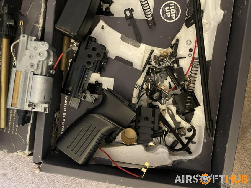 Parts for scorpion v61 - Used airsoft equipment