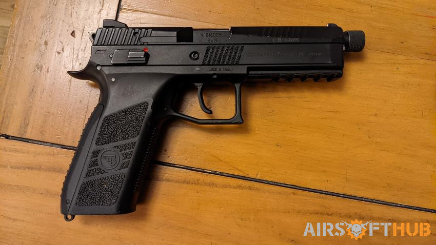 CZ P09 Duty co2 - Used airsoft equipment