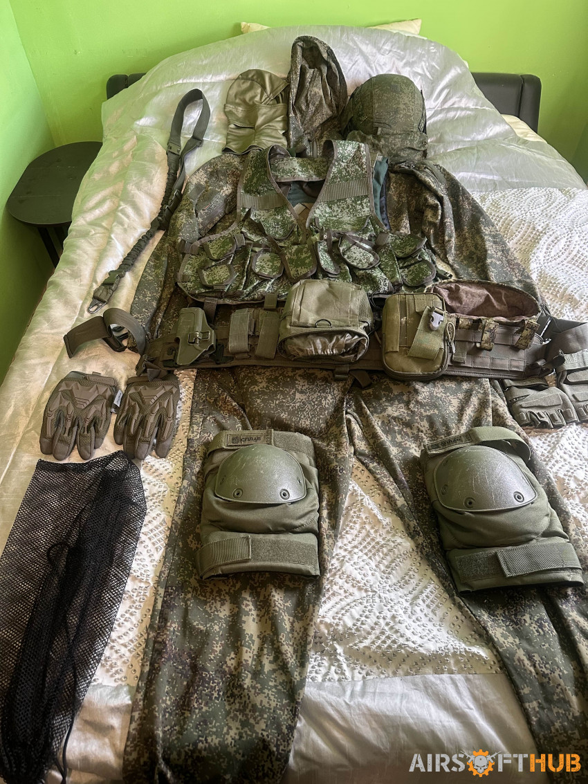 Russian Digi flora full kit - Used airsoft equipment