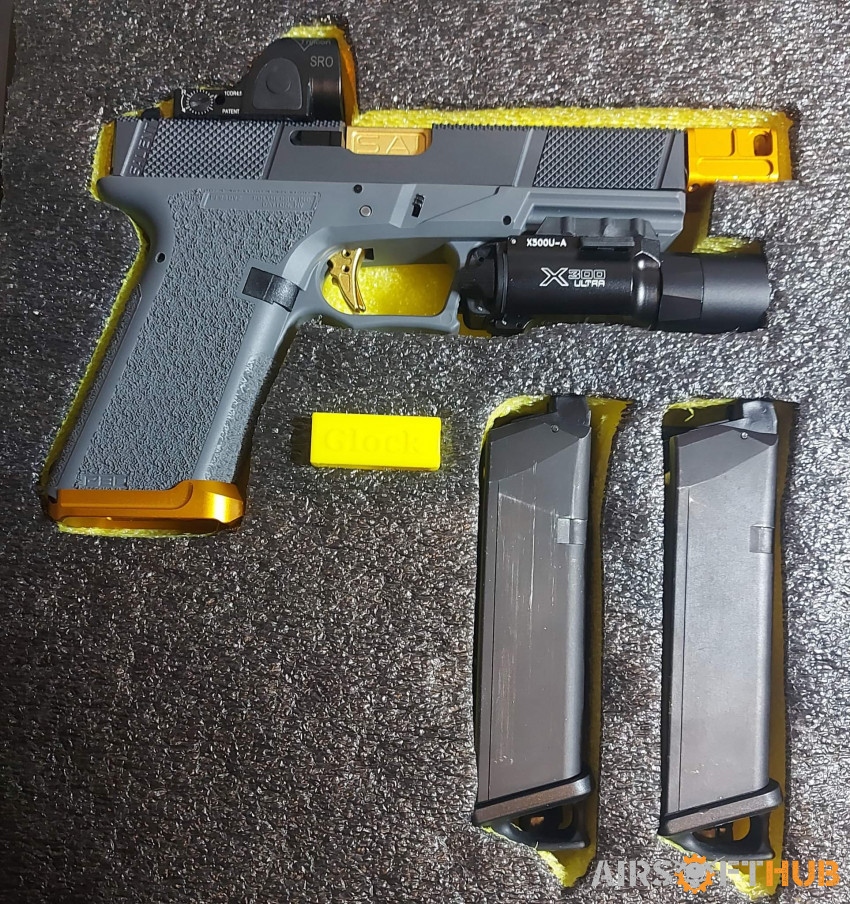Modified TM Glock 17 package - Used airsoft equipment