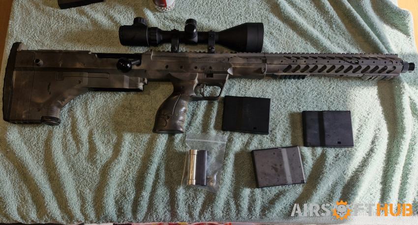 Srs a1 with 4 mags - Used airsoft equipment