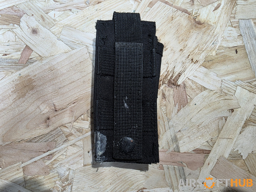 Small Black Molle Pistol Mag P - Used airsoft equipment