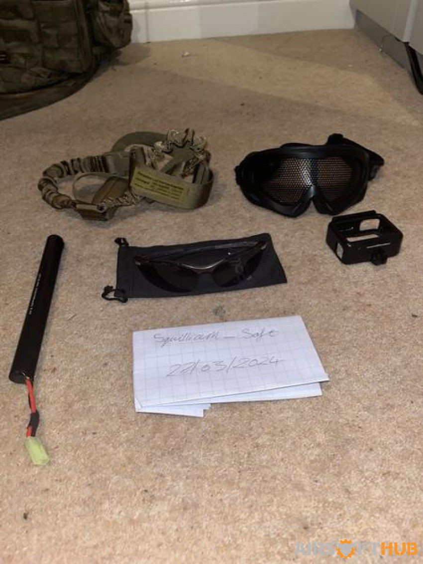 Random Pieces of Equipment - Used airsoft equipment