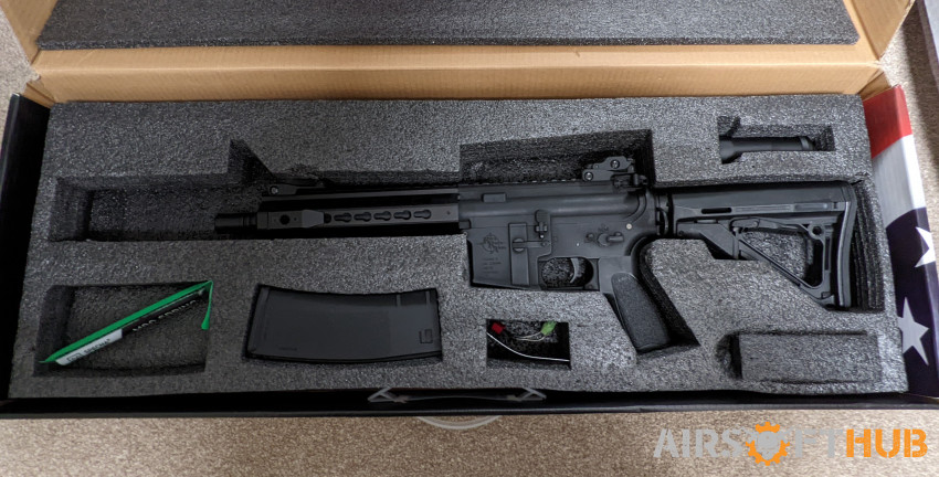 Specna Arms SA-e08 Edge n box. - Used airsoft equipment