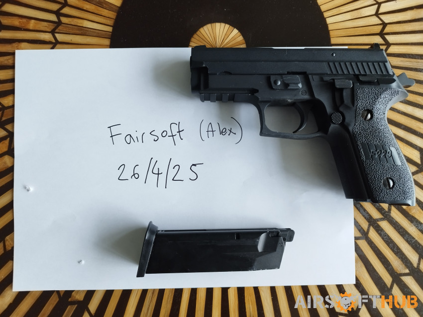 WE P229 Railed - Used airsoft equipment