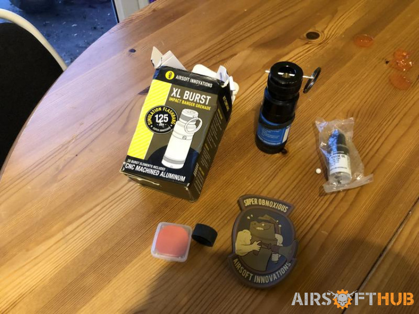XL burst grenade - Used airsoft equipment