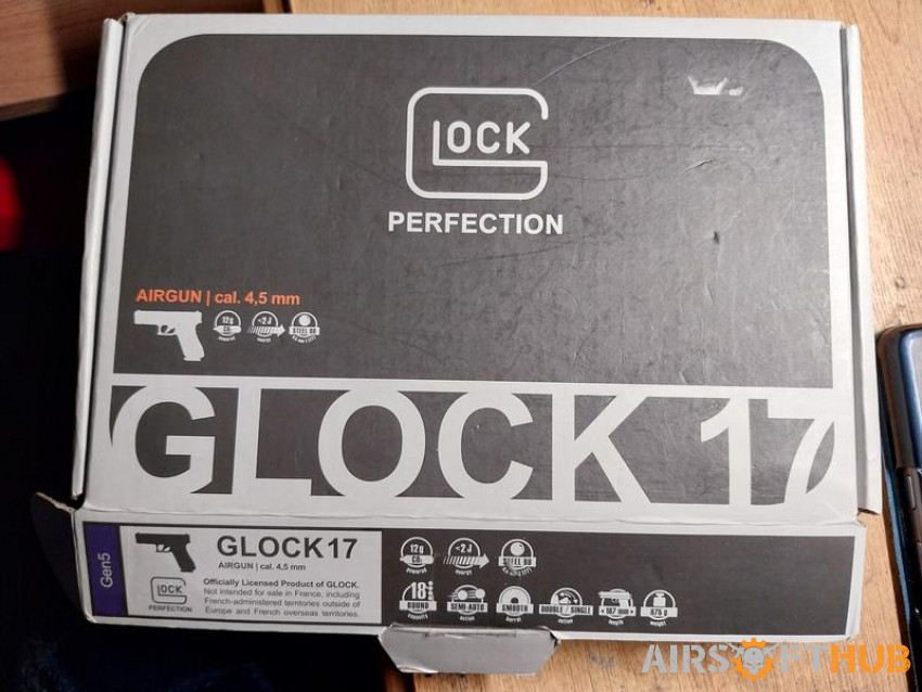 umarex glock 17 c02 pistol - Used airsoft equipment