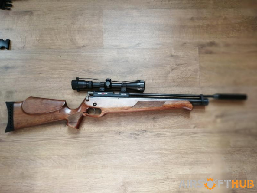 Air rifle - Used airsoft equipment