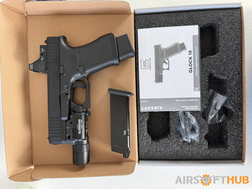 Glock 19 Gen5 Mos Umarex SRC - Used airsoft equipment