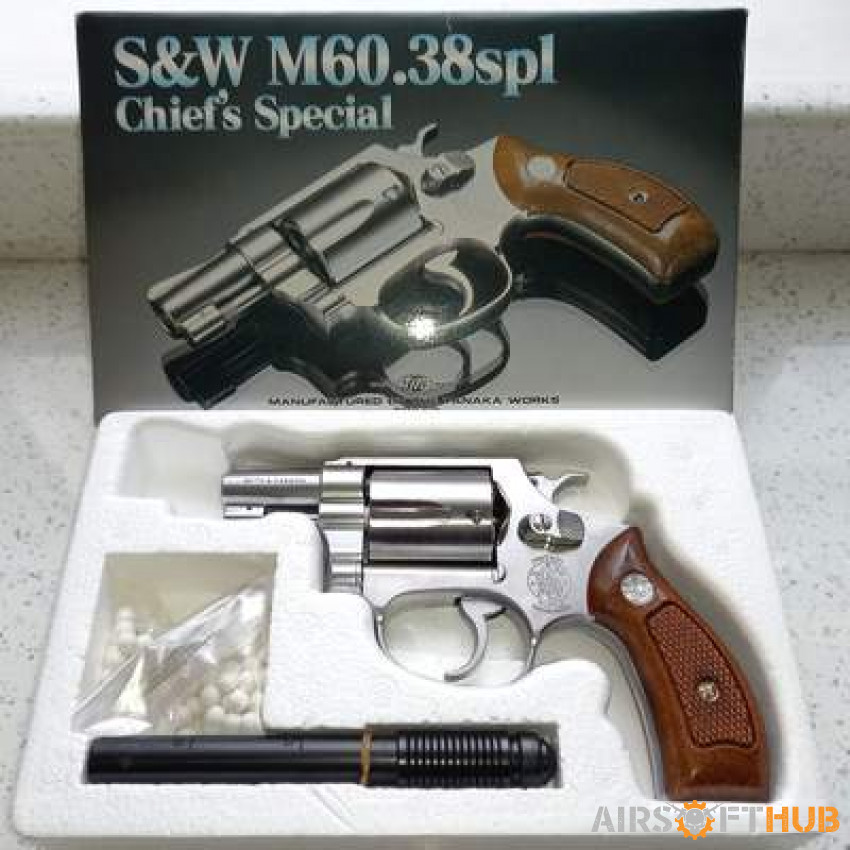 SMITH AND WESSON M60. - Used airsoft equipment