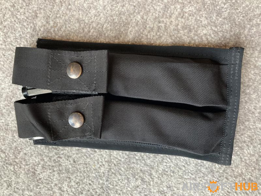 Mp5 mags and pouches - Used airsoft equipment