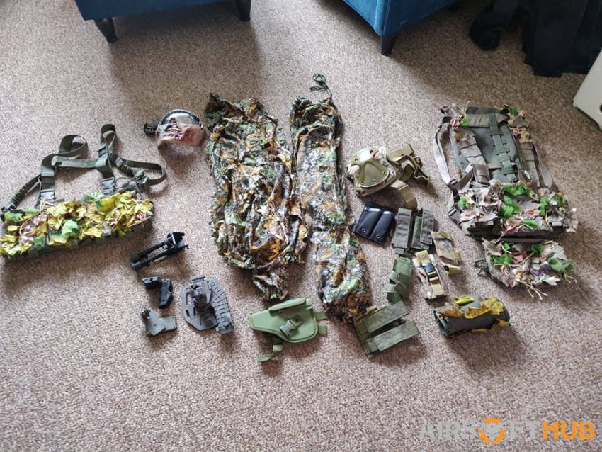 ghilli rigs bits etc - Used airsoft equipment
