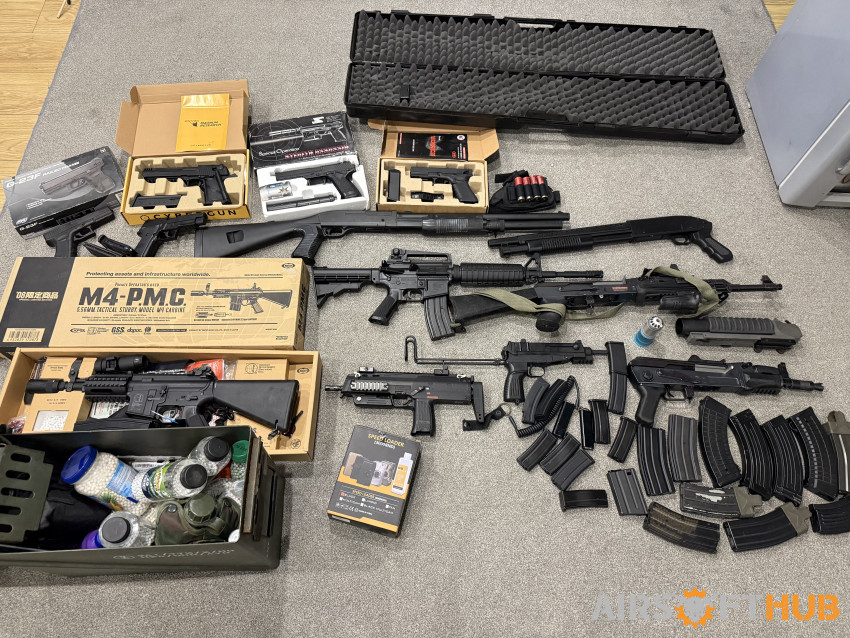 Airsoft bundle huge kit - Used airsoft equipment