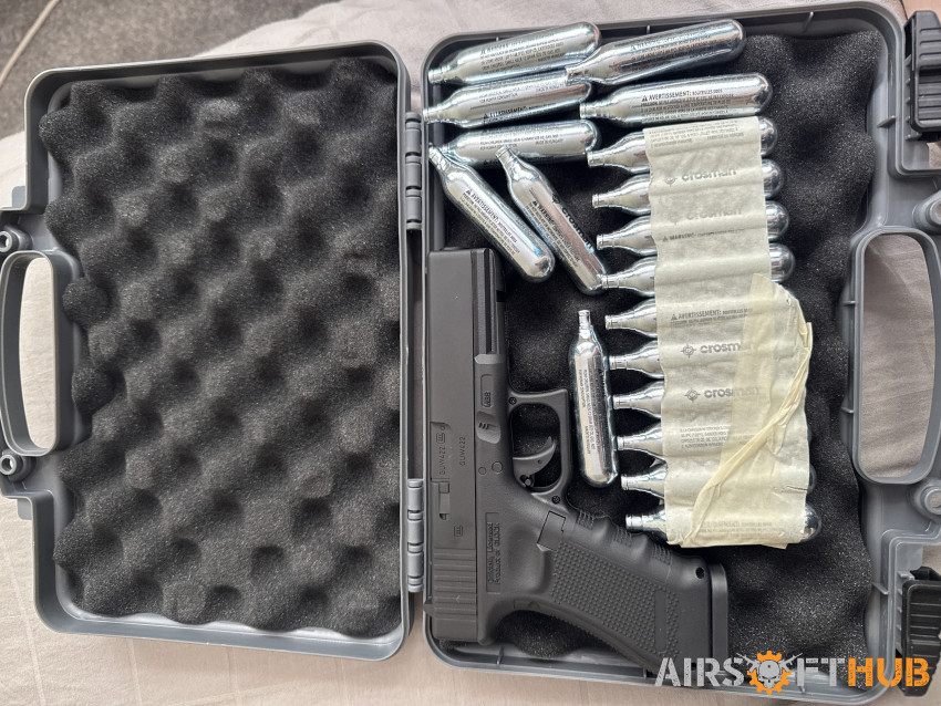 Umarex GLOCK 22 Gen.4 CO2 - Used airsoft equipment