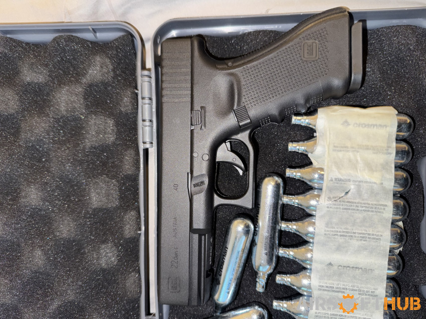 Umarex GLOCK 22 Gen.4 CO2 - Used airsoft equipment