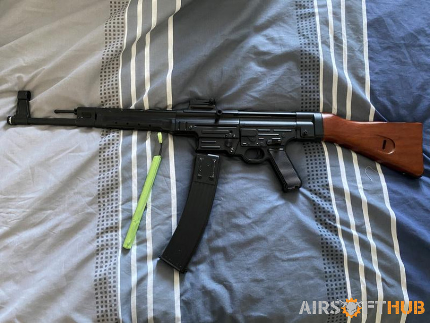 AGM Series STG44 - Used airsoft equipment