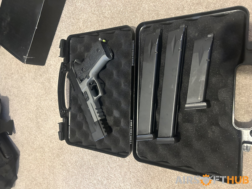 Airsoft gear - Used airsoft equipment
