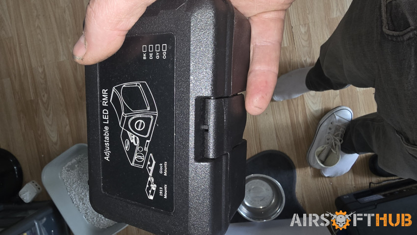 WE Tactical Glock 17 plus site - Used airsoft equipment