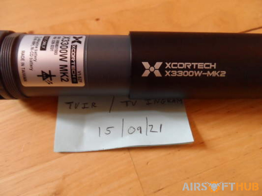 Xcortech X3300W Tracer/PEQ - Used airsoft equipment