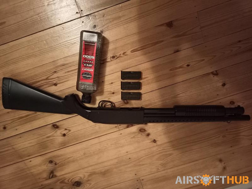 Pump action shotgun - Used airsoft equipment