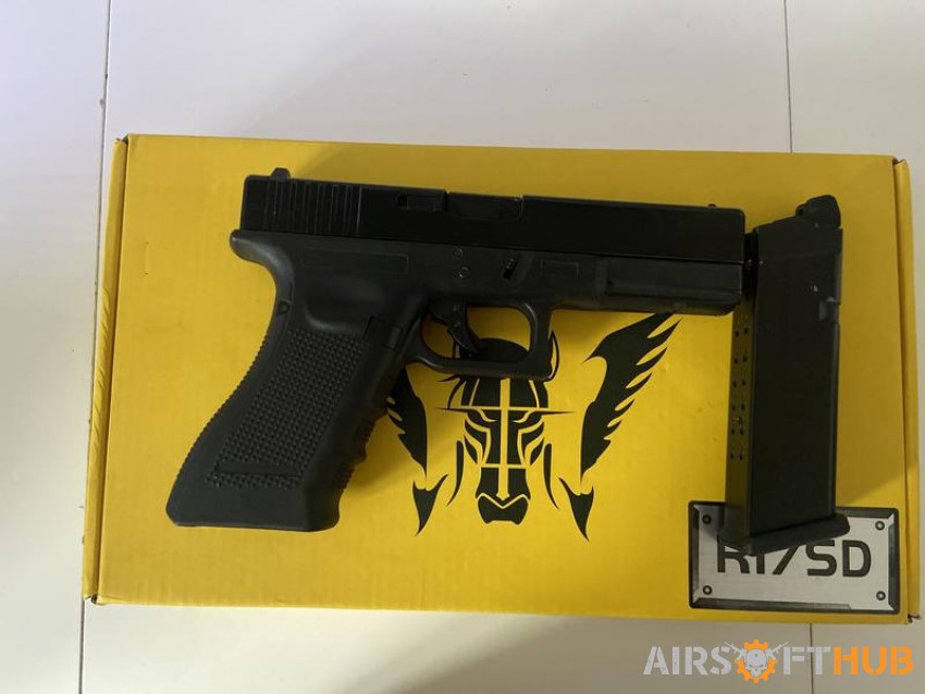 Glock 17 - Used airsoft equipment