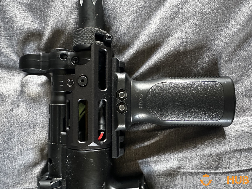 CYMA MP5K, M-LOK fore, 10 mags - Used airsoft equipment