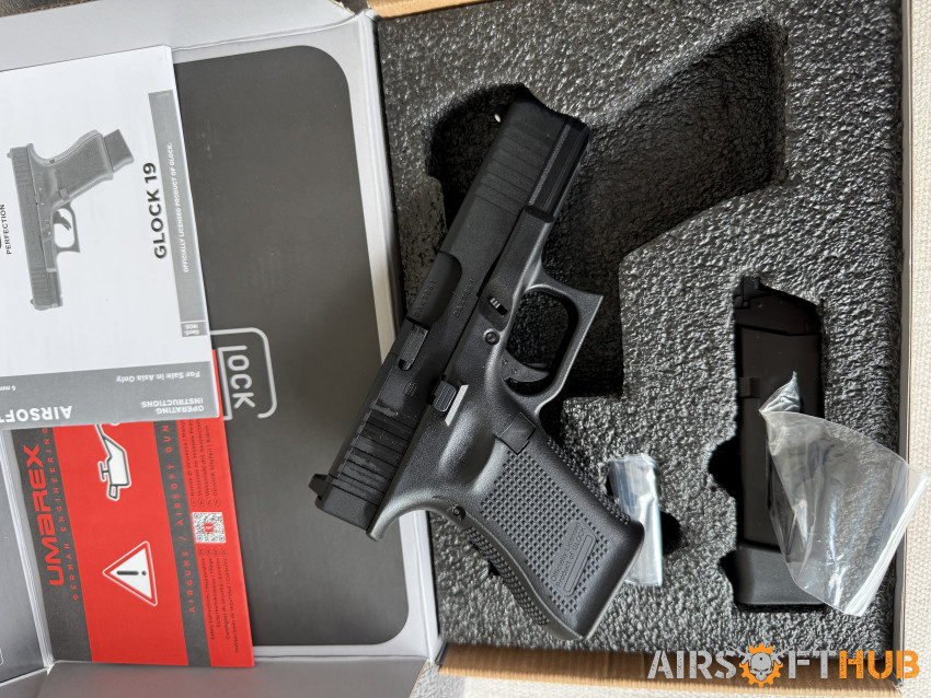 SRC Glock 19 Gen5 MOS Umarex - Used airsoft equipment