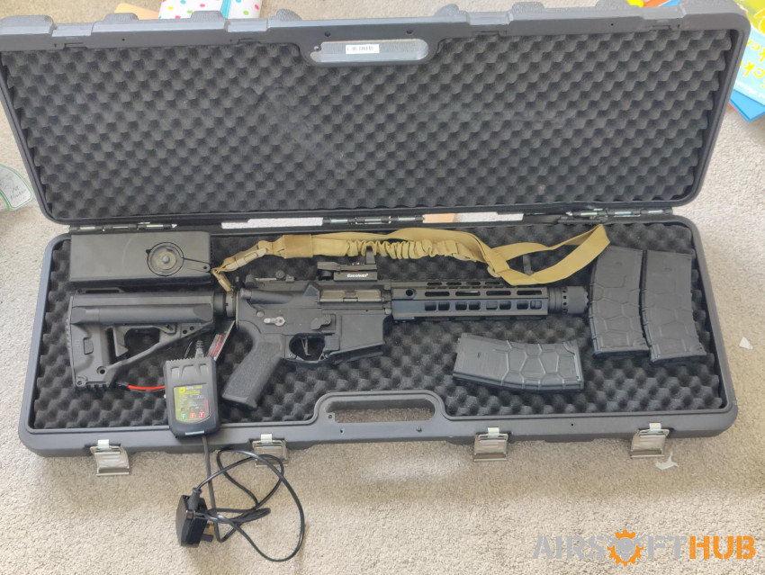 VFC Avalon Saber CQB + MAGS - Used airsoft equipment