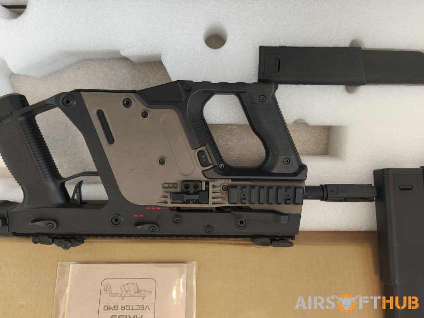 KRYTAC KRISS Vector Two Tone - Used airsoft equipment