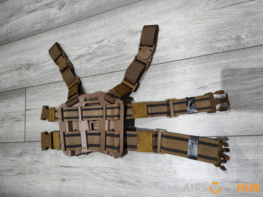 Drop Leg Holster G series Tan - Used airsoft equipment