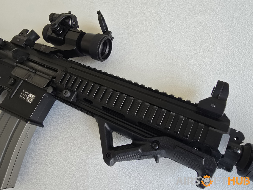 Bolt B4 DEVGRU with Suppressor - Used airsoft equipment