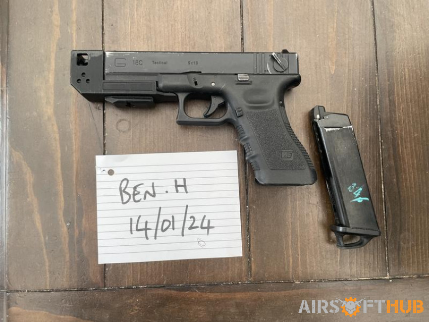 Old WE glock 18c - Used airsoft equipment