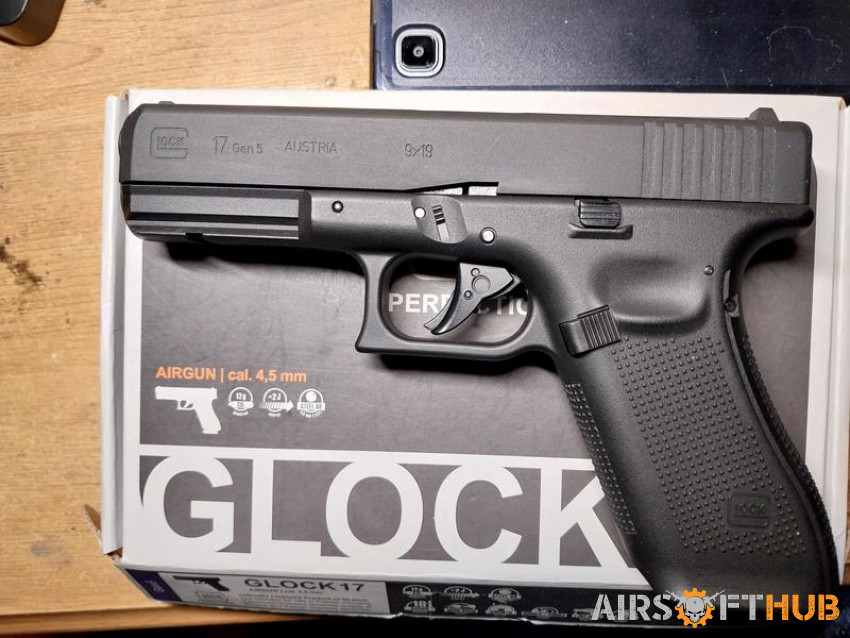 umarex glock 17 c02 pistol - Used airsoft equipment