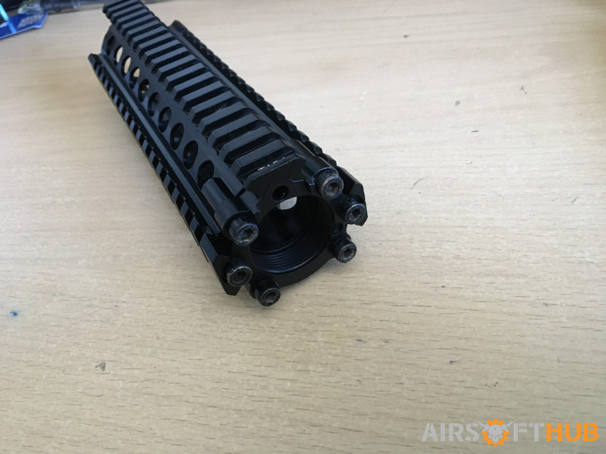 Hand Guard MetalSpecna arms m4 - Used airsoft equipment
