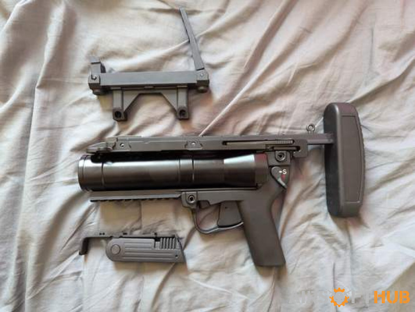 ARES M320 - Used airsoft equipment