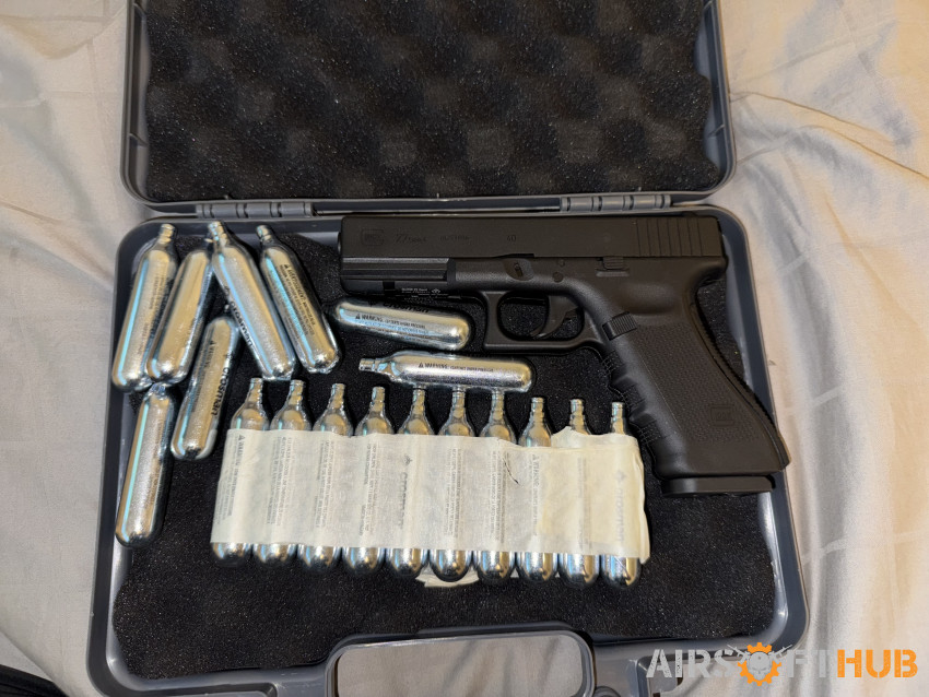 Umarex GLOCK 22 Gen.4 CO2 - Used airsoft equipment