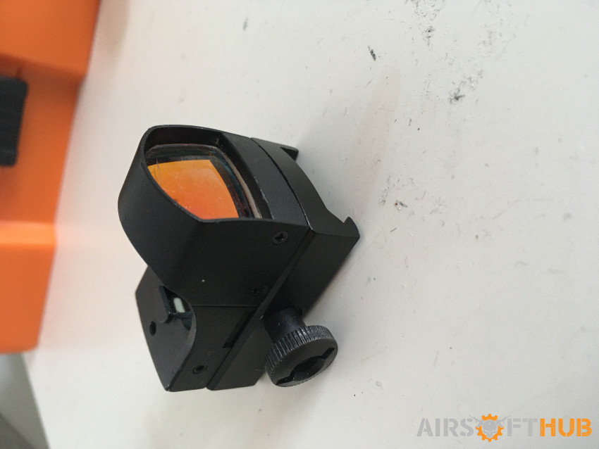Micro red dot sight - Used airsoft equipment