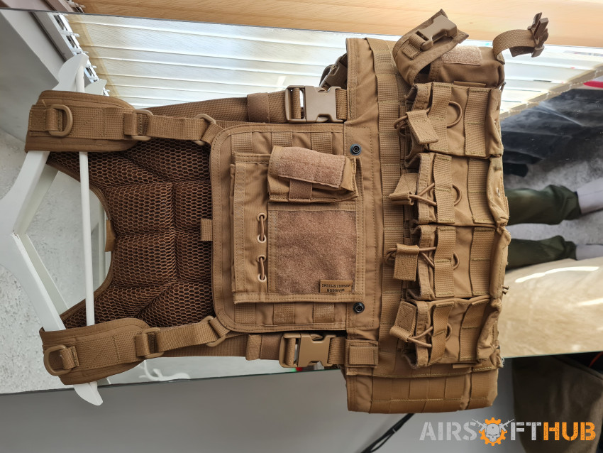 Warrior assault systems chest - Used airsoft equipment