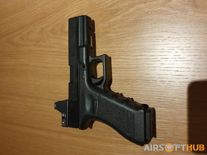 Tokyo Marui Glock 18c x2!! - Used airsoft equipment