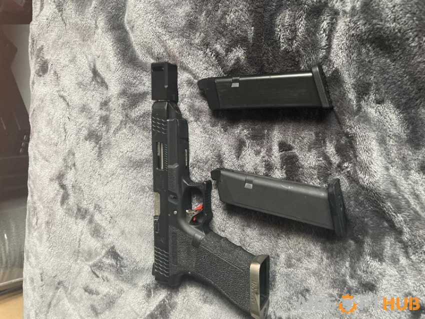 We glock 34 force series - Used airsoft equipment