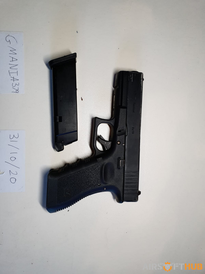WE glock 17 with 1 mag- £70 - Used airsoft equipment