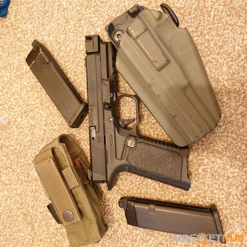 SAI BLU Glock bundle - Used airsoft equipment