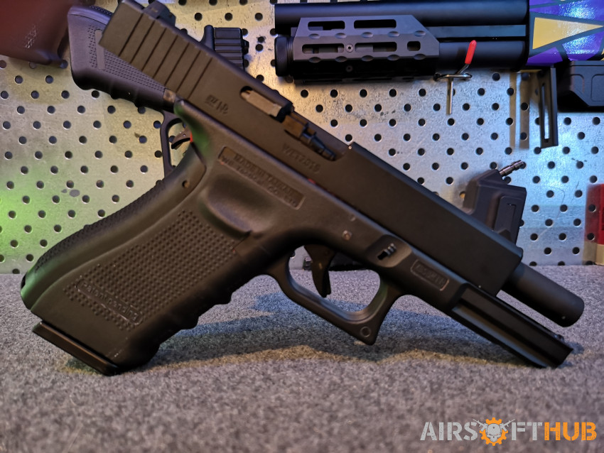 We 17 tactical glock - Used airsoft equipment