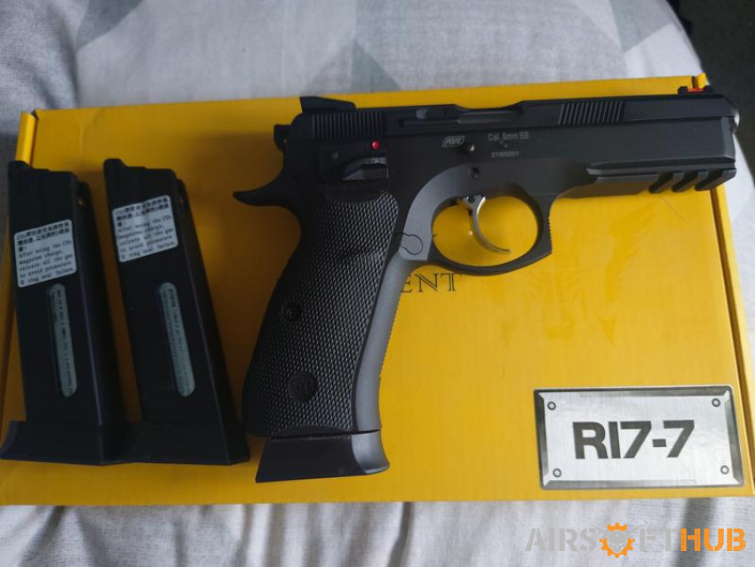 Asg Cz 75 SP 01 shadow Pistol - Used airsoft equipment