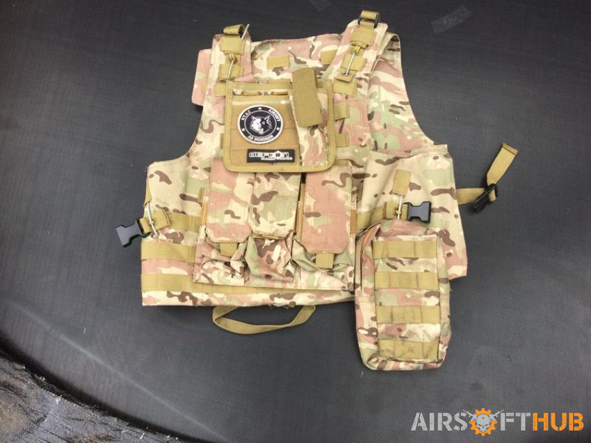 Airsoft tactical vest - Used airsoft equipment
