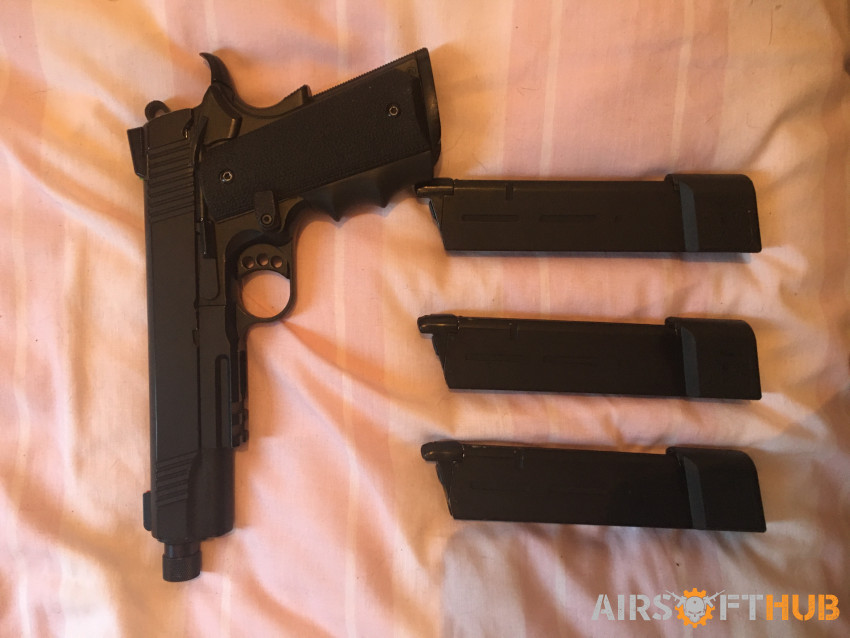 Army amourment R32 GBB - Used airsoft equipment